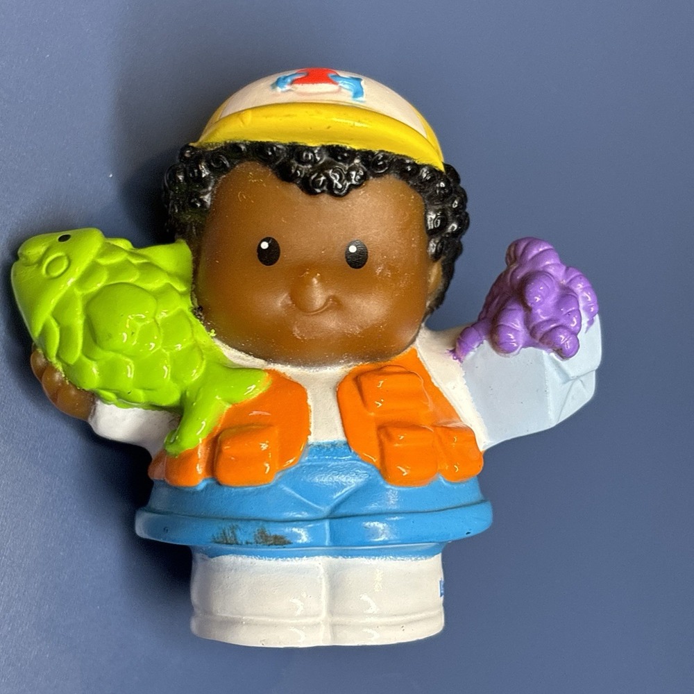 Fisher Price Little People Michael Fisherman‎ Fish Worms Figure 2007
